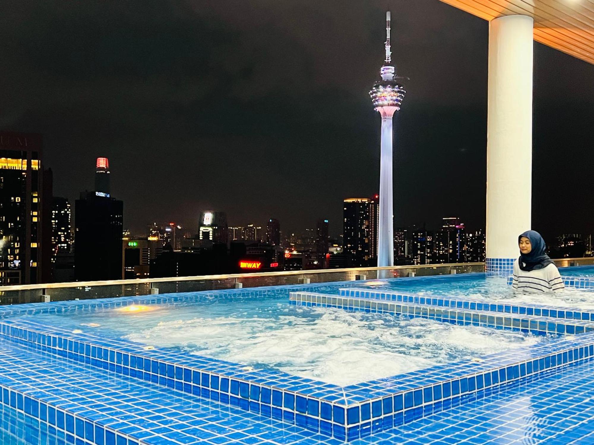 The Infinitum Kualalumpur Skypool Hotel Kuala Lumpur Exterior foto